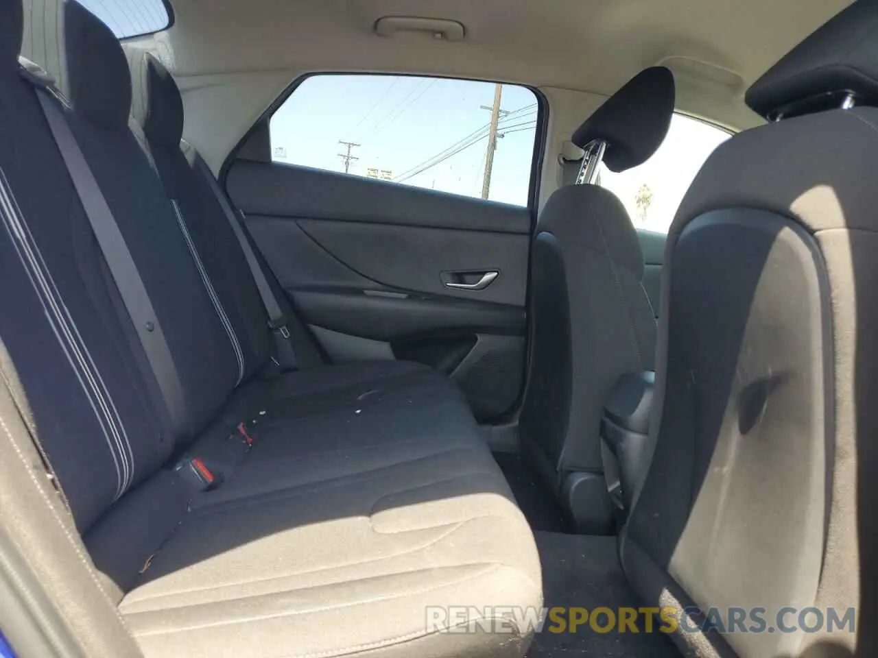 10 Photograph of a damaged car KMHLM4DG1RU697941 HYUNDAI ELANTRA 2024