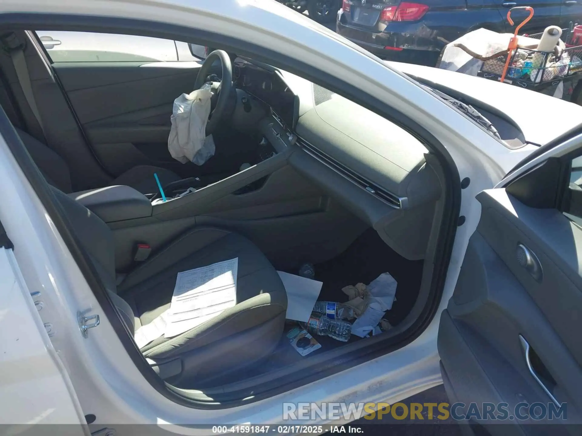 5 Photograph of a damaged car KMHLM4DG1RU729089 HYUNDAI ELANTRA 2024