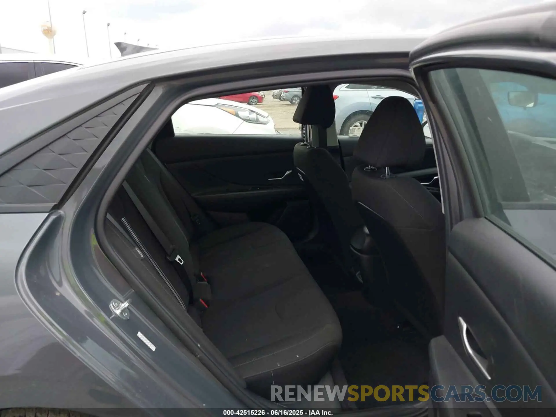 8 Photograph of a damaged car KMHLM4DG1RU756339 HYUNDAI ELANTRA 2024
