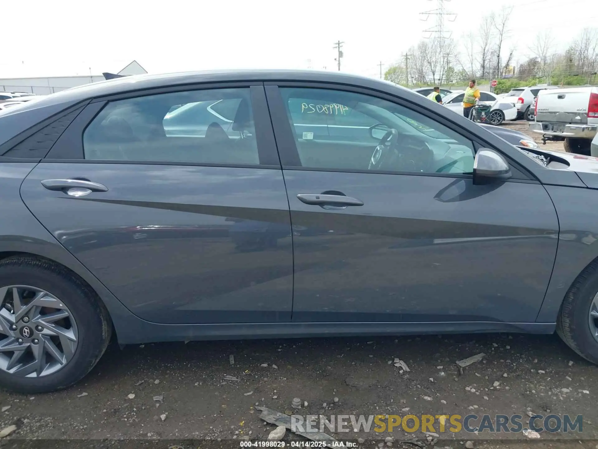 14 Photograph of a damaged car KMHLM4DG1RU836627 HYUNDAI ELANTRA 2024