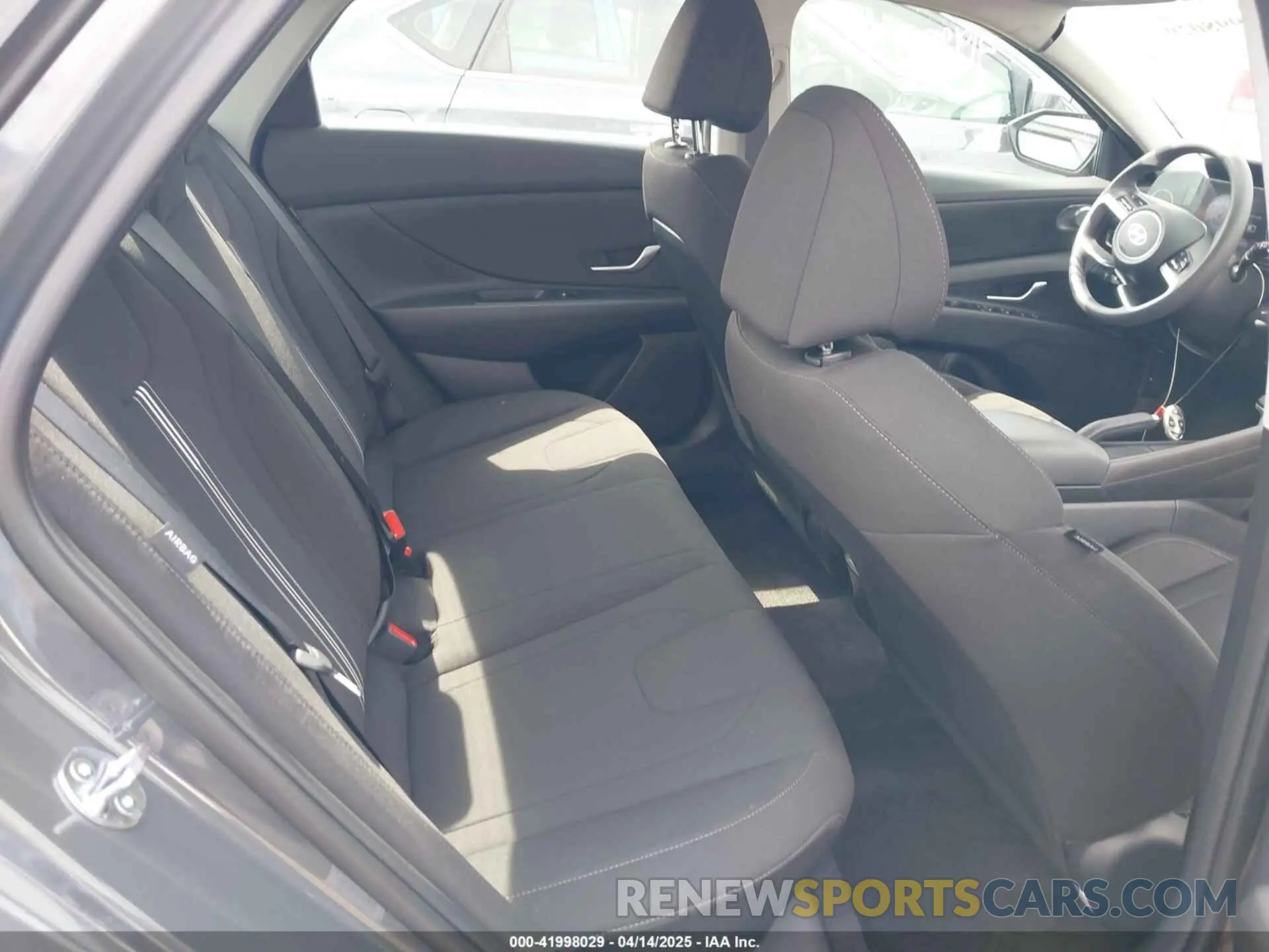 8 Photograph of a damaged car KMHLM4DG1RU836627 HYUNDAI ELANTRA 2024