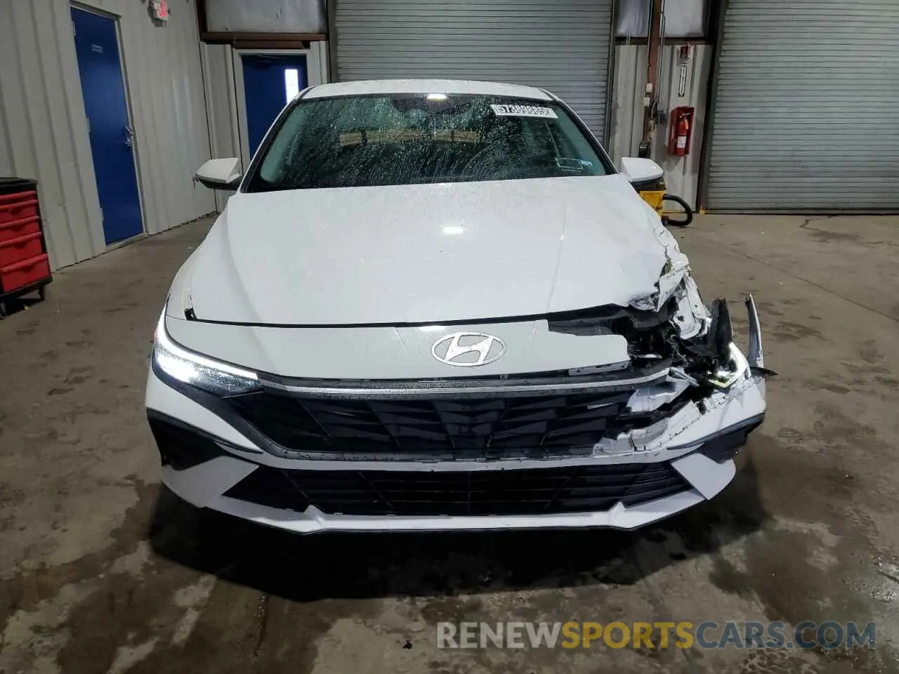 5 Photograph of a damaged car KMHLM4DG2RU647923 HYUNDAI ELANTRA 2024