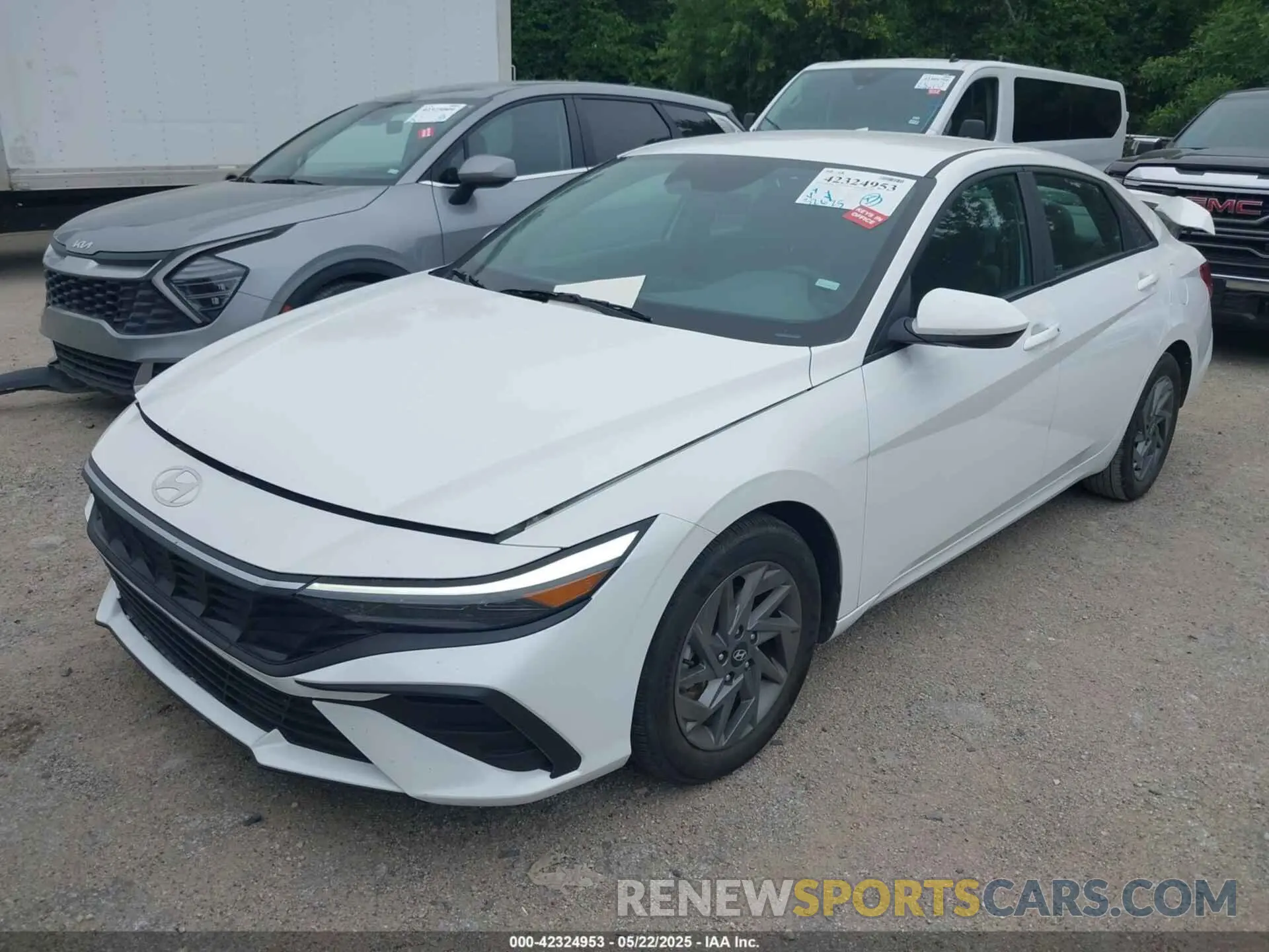 2 Photograph of a damaged car KMHLM4DG2RU648103 HYUNDAI ELANTRA 2024