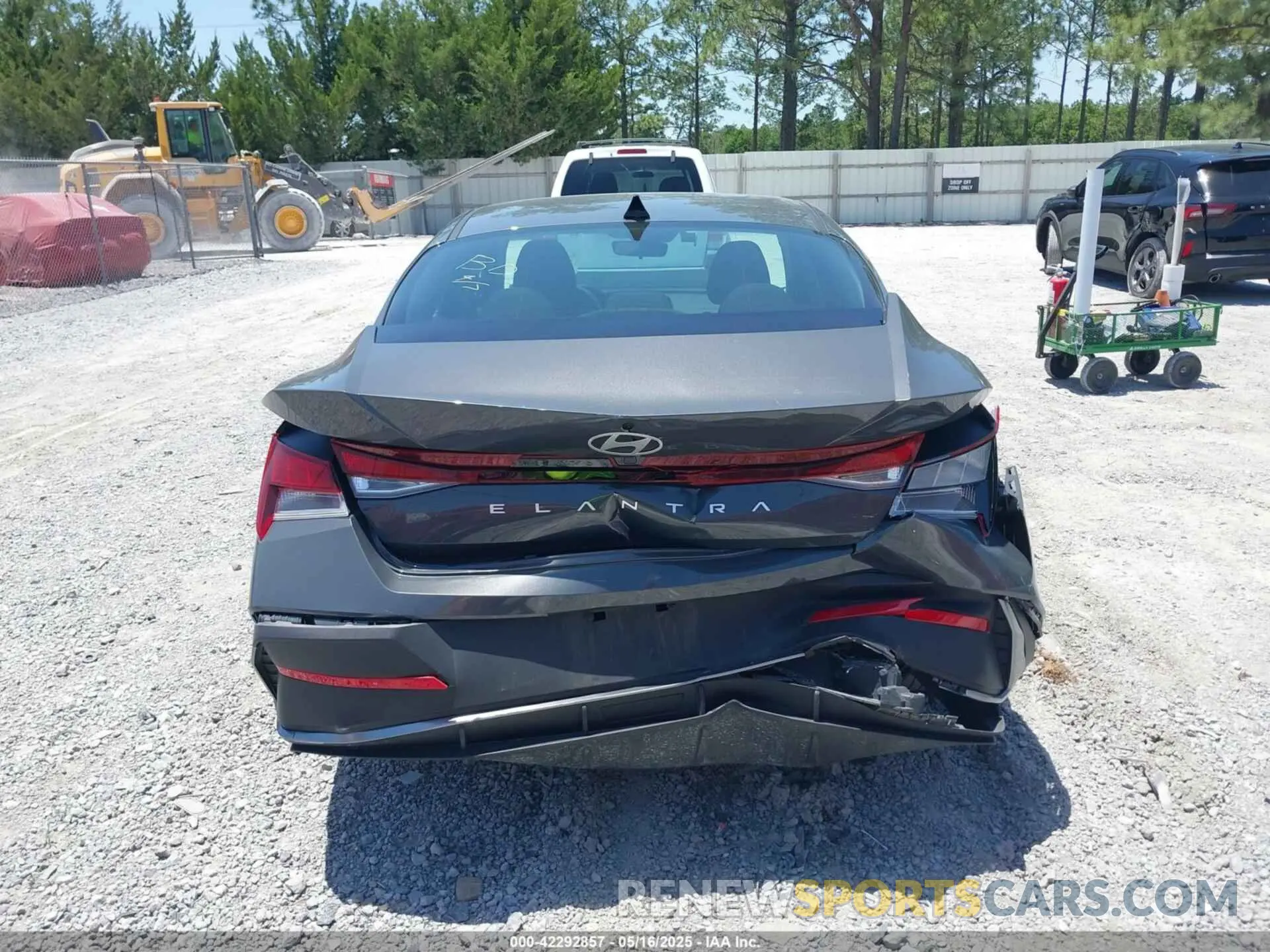 16 Photograph of a damaged car KMHLM4DG2RU655715 HYUNDAI ELANTRA 2024
