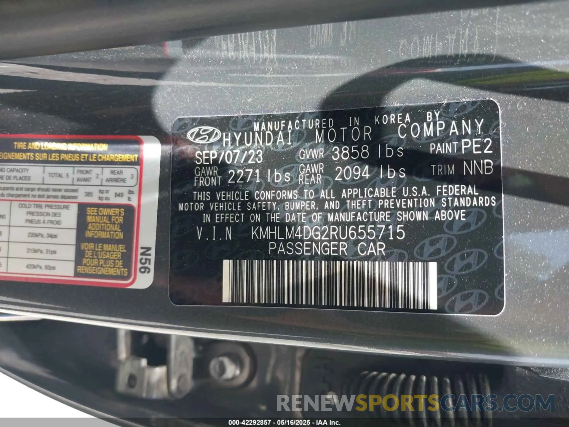 9 Photograph of a damaged car KMHLM4DG2RU655715 HYUNDAI ELANTRA 2024