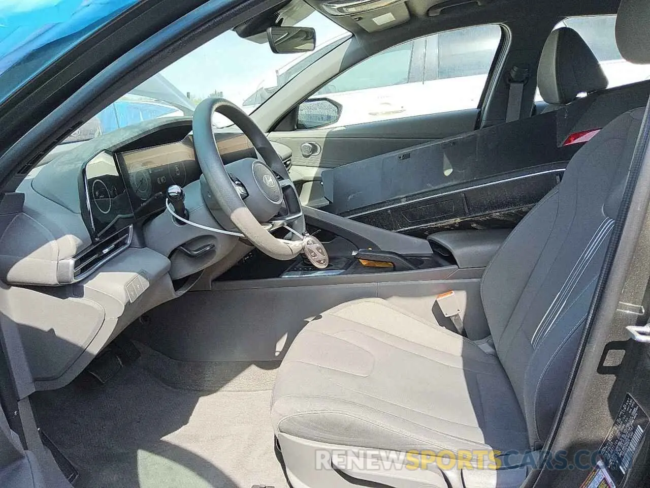 7 Photograph of a damaged car KMHLM4DG2RU681747 HYUNDAI ELANTRA 2024