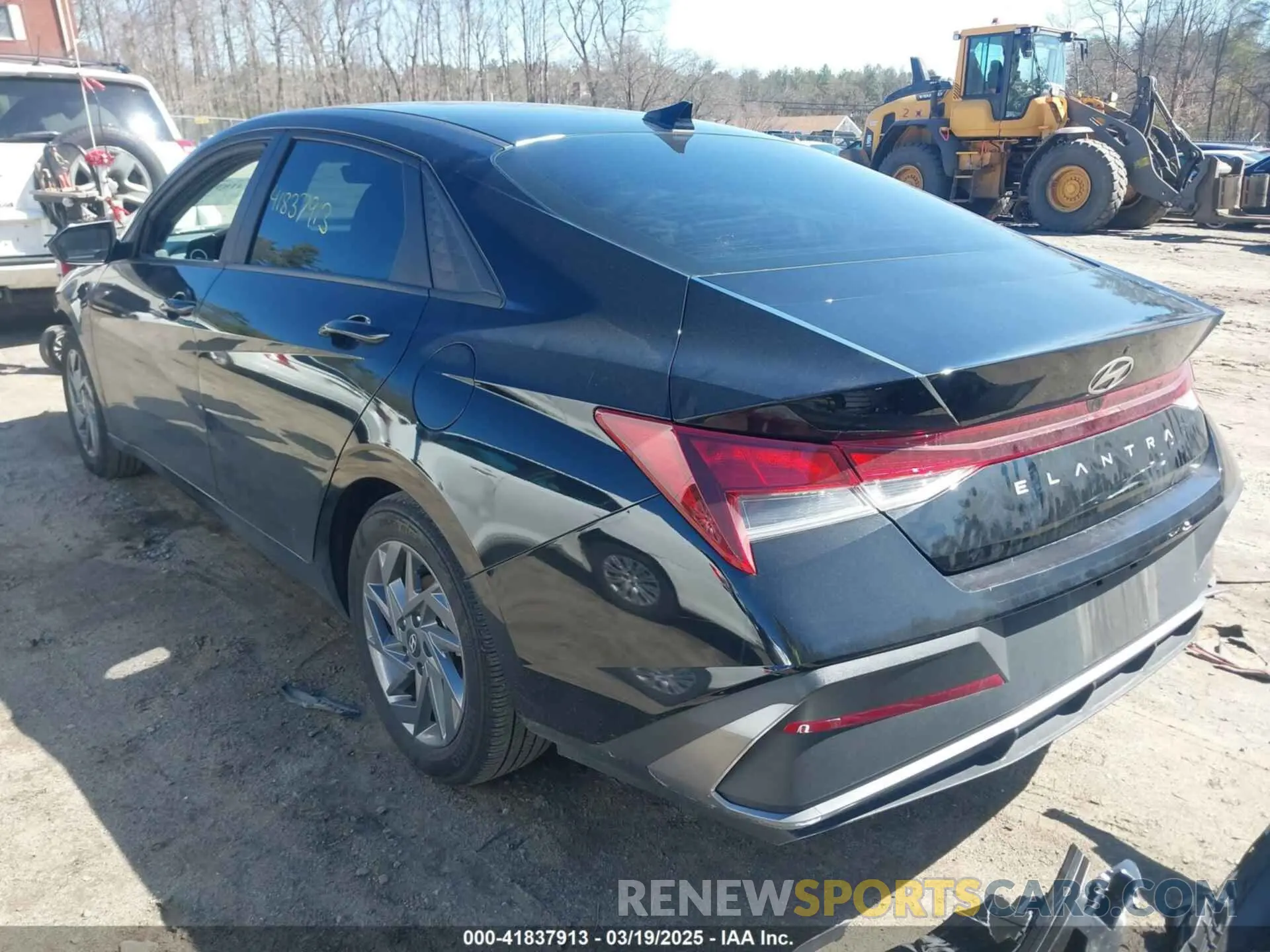 3 Photograph of a damaged car KMHLM4DG2RU725939 HYUNDAI ELANTRA 2024