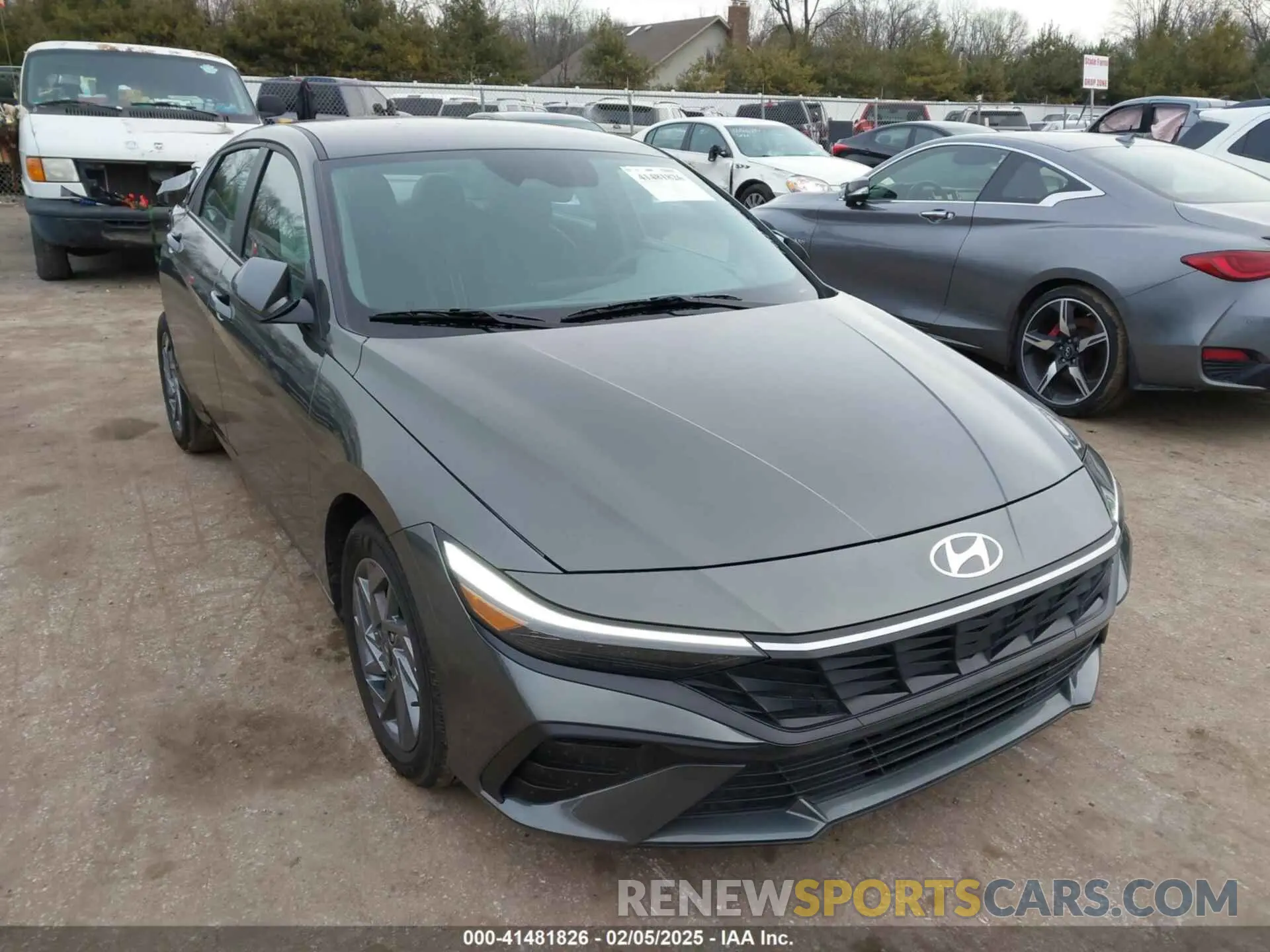 1 Photograph of a damaged car KMHLM4DG2RU757919 HYUNDAI ELANTRA 2024