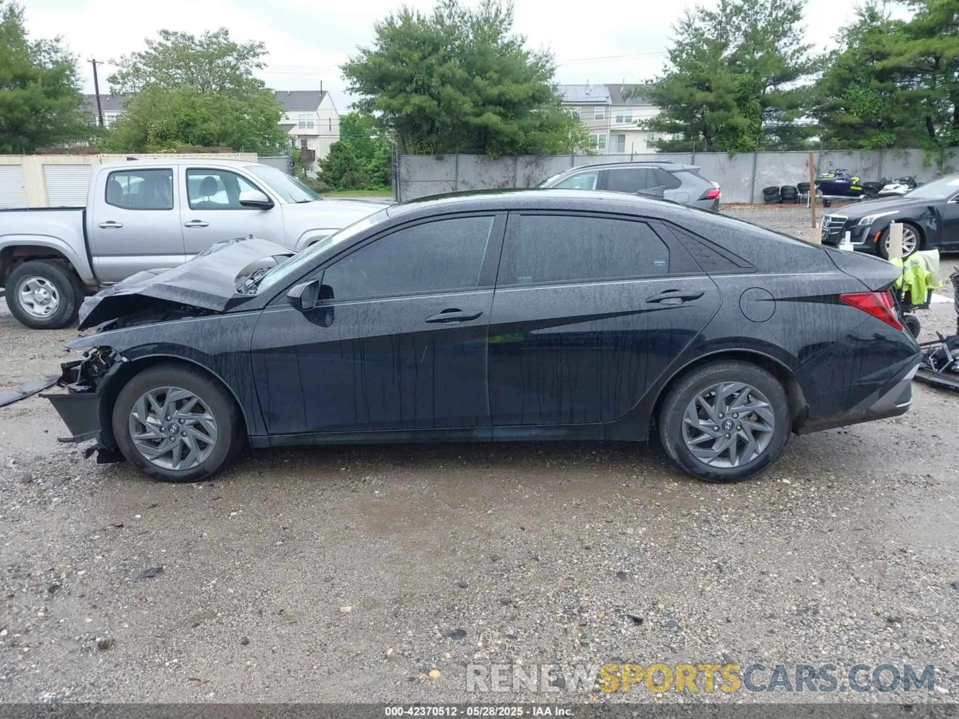 14 Photograph of a damaged car KMHLM4DG2RU783193 HYUNDAI ELANTRA 2024