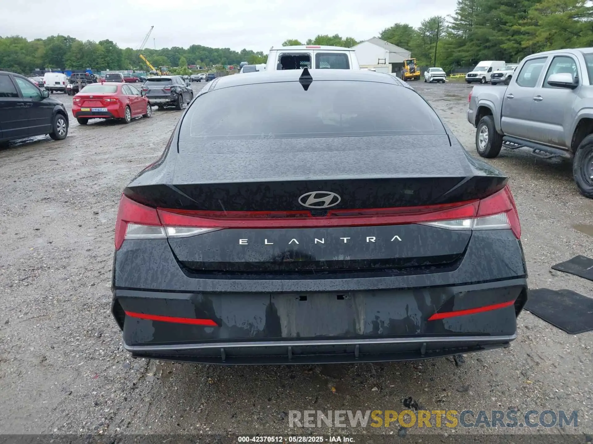 16 Photograph of a damaged car KMHLM4DG2RU783193 HYUNDAI ELANTRA 2024