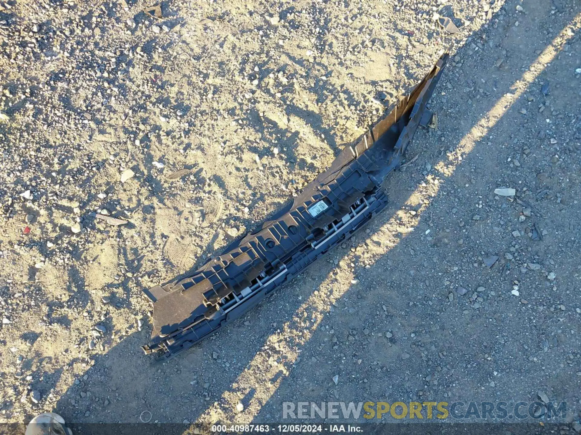 12 Photograph of a damaged car KMHLM4DG2RU846115 HYUNDAI ELANTRA 2024