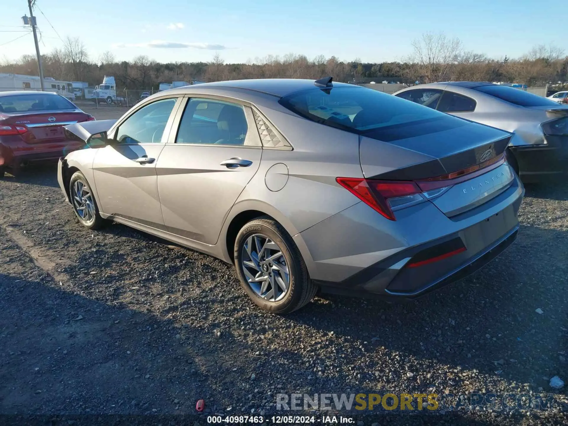 3 Photograph of a damaged car KMHLM4DG2RU846115 HYUNDAI ELANTRA 2024
