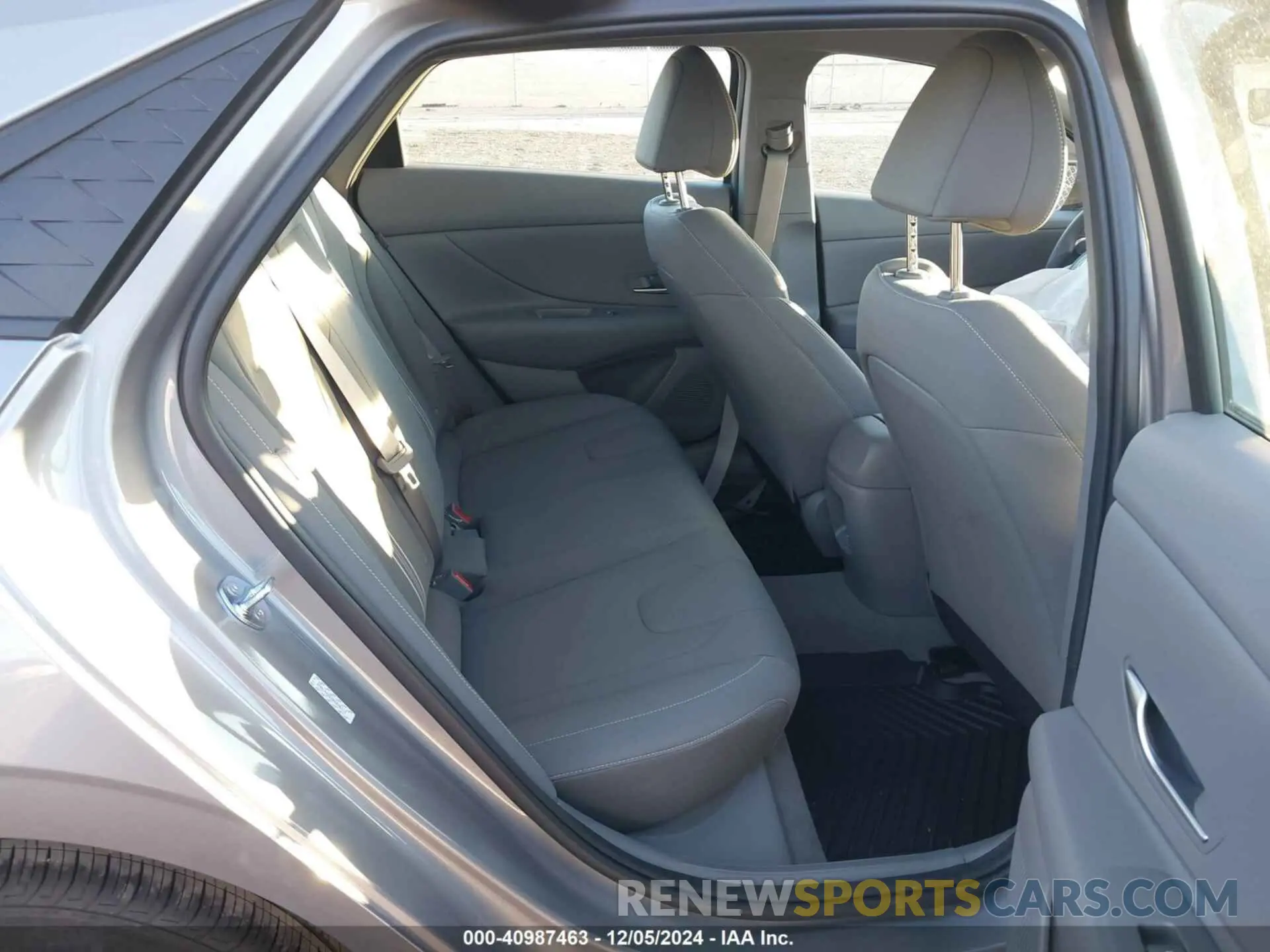 8 Photograph of a damaged car KMHLM4DG2RU846115 HYUNDAI ELANTRA 2024