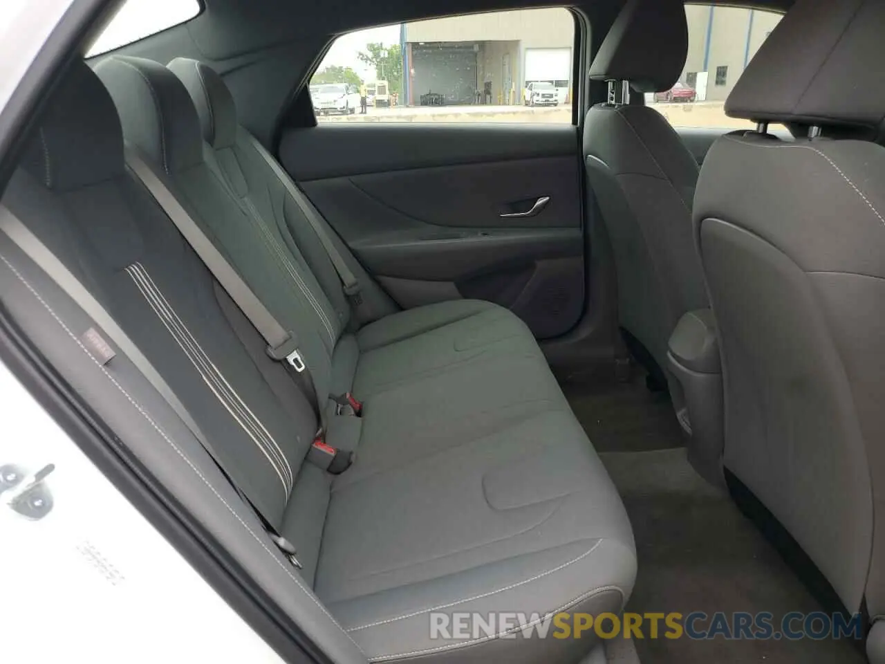 10 Photograph of a damaged car KMHLM4DG3RU666609 HYUNDAI ELANTRA 2024