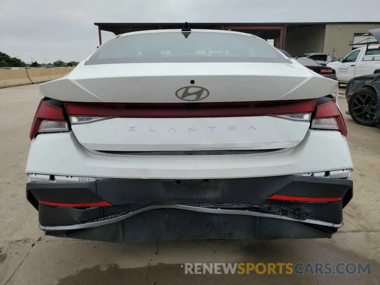 6 Photograph of a damaged car KMHLM4DG3RU666609 HYUNDAI ELANTRA 2024