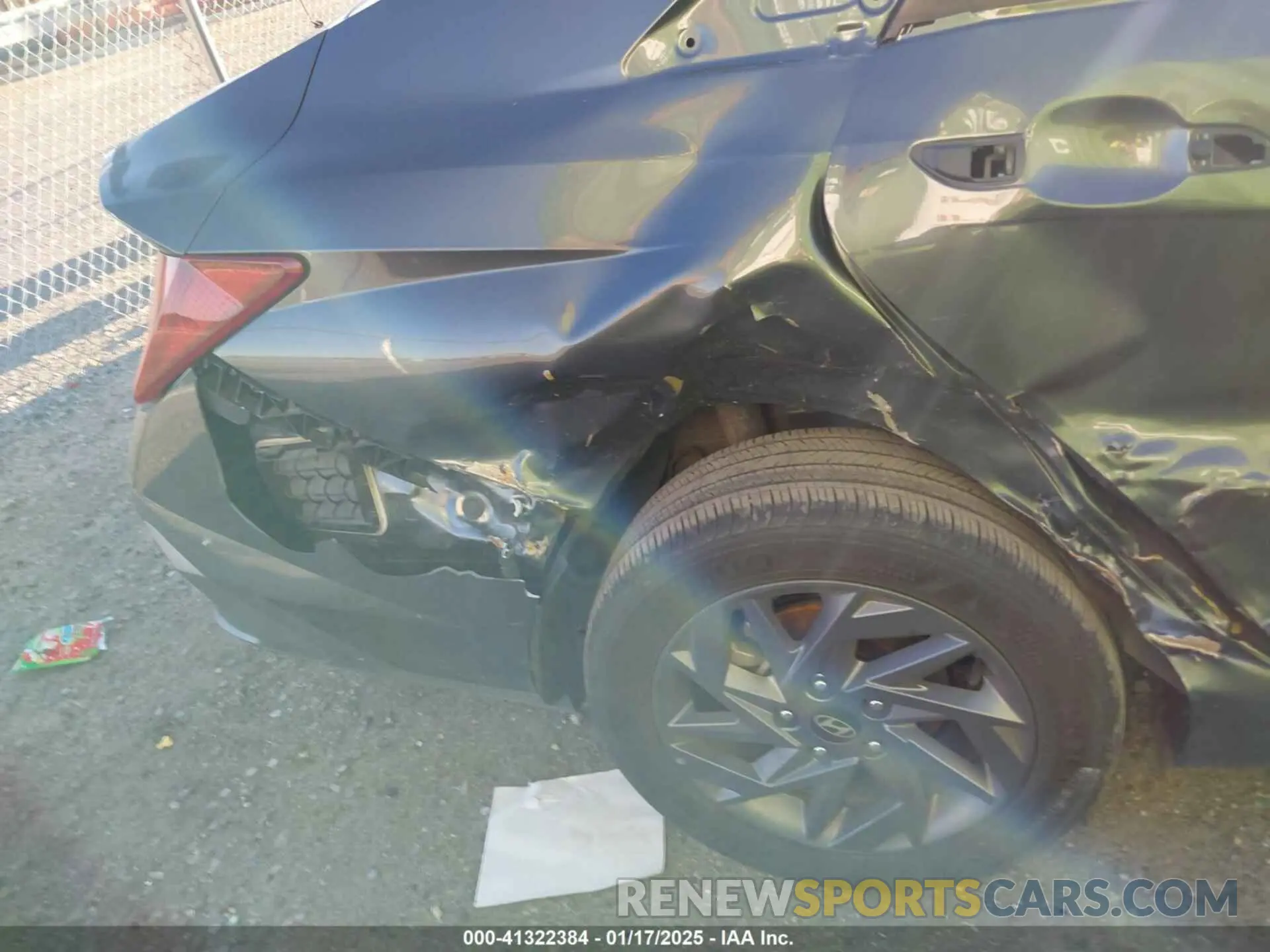 18 Photograph of a damaged car KMHLM4DG3RU686052 HYUNDAI ELANTRA 2024