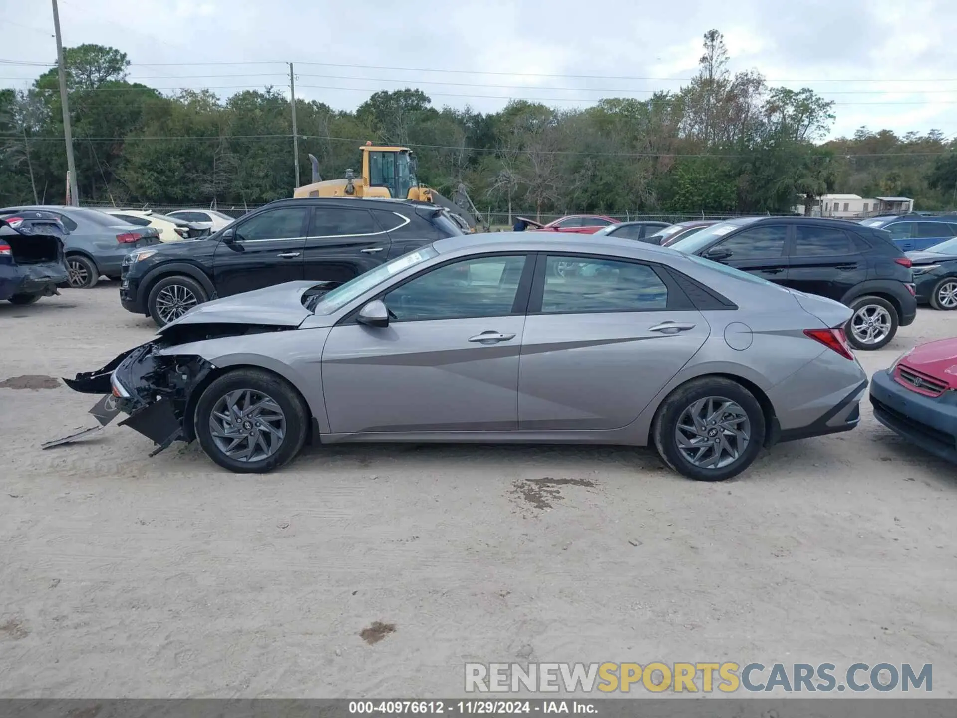 13 Photograph of a damaged car KMHLM4DG3RU693115 HYUNDAI ELANTRA 2024