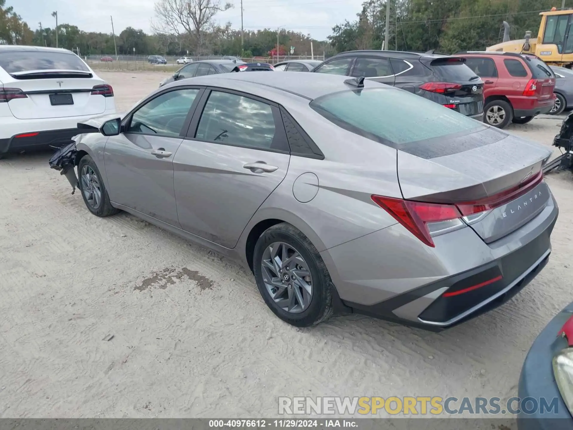 3 Photograph of a damaged car KMHLM4DG3RU693115 HYUNDAI ELANTRA 2024