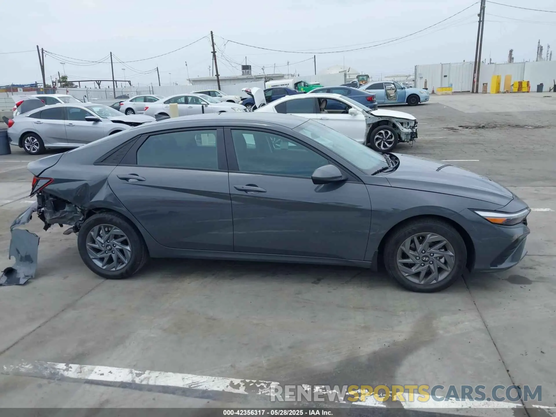 14 Photograph of a damaged car KMHLM4DG3RU703920 HYUNDAI ELANTRA 2024