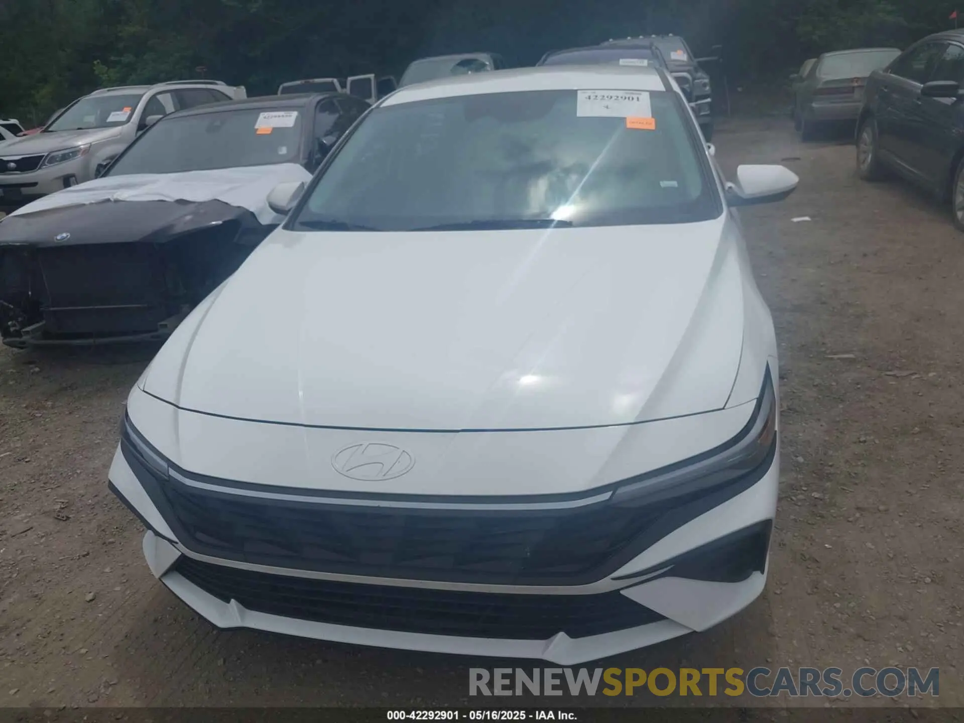 12 Photograph of a damaged car KMHLM4DG3RU740482 HYUNDAI ELANTRA 2024