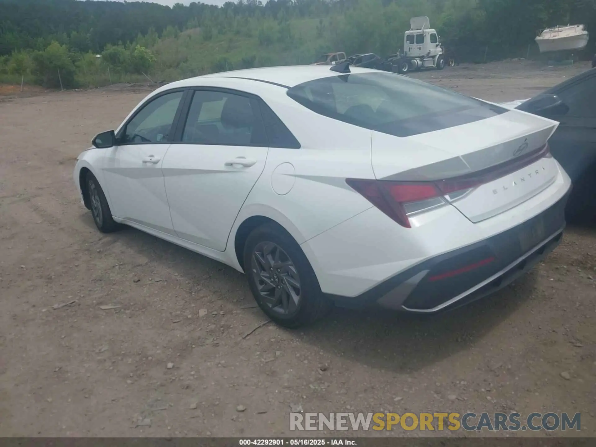 3 Photograph of a damaged car KMHLM4DG3RU740482 HYUNDAI ELANTRA 2024