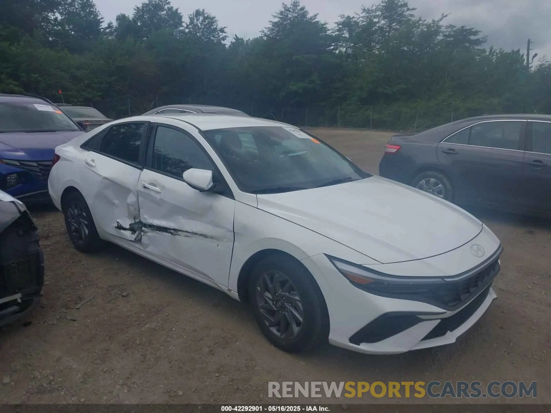6 Photograph of a damaged car KMHLM4DG3RU740482 HYUNDAI ELANTRA 2024