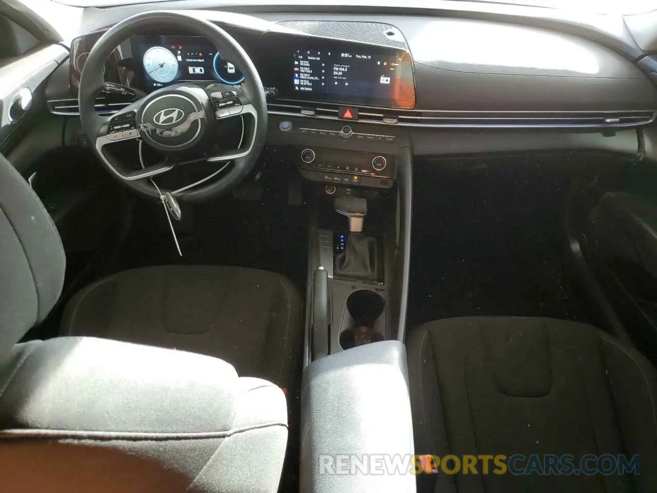 8 Photograph of a damaged car KMHLM4DG3RU751580 HYUNDAI ELANTRA 2024