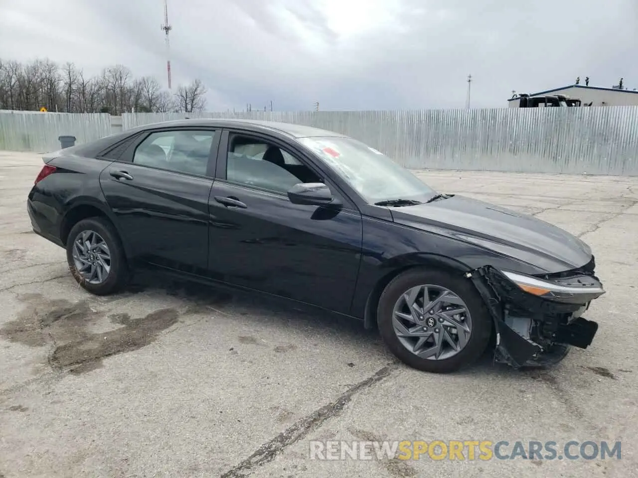 4 Photograph of a damaged car KMHLM4DG3RU761221 HYUNDAI ELANTRA 2024