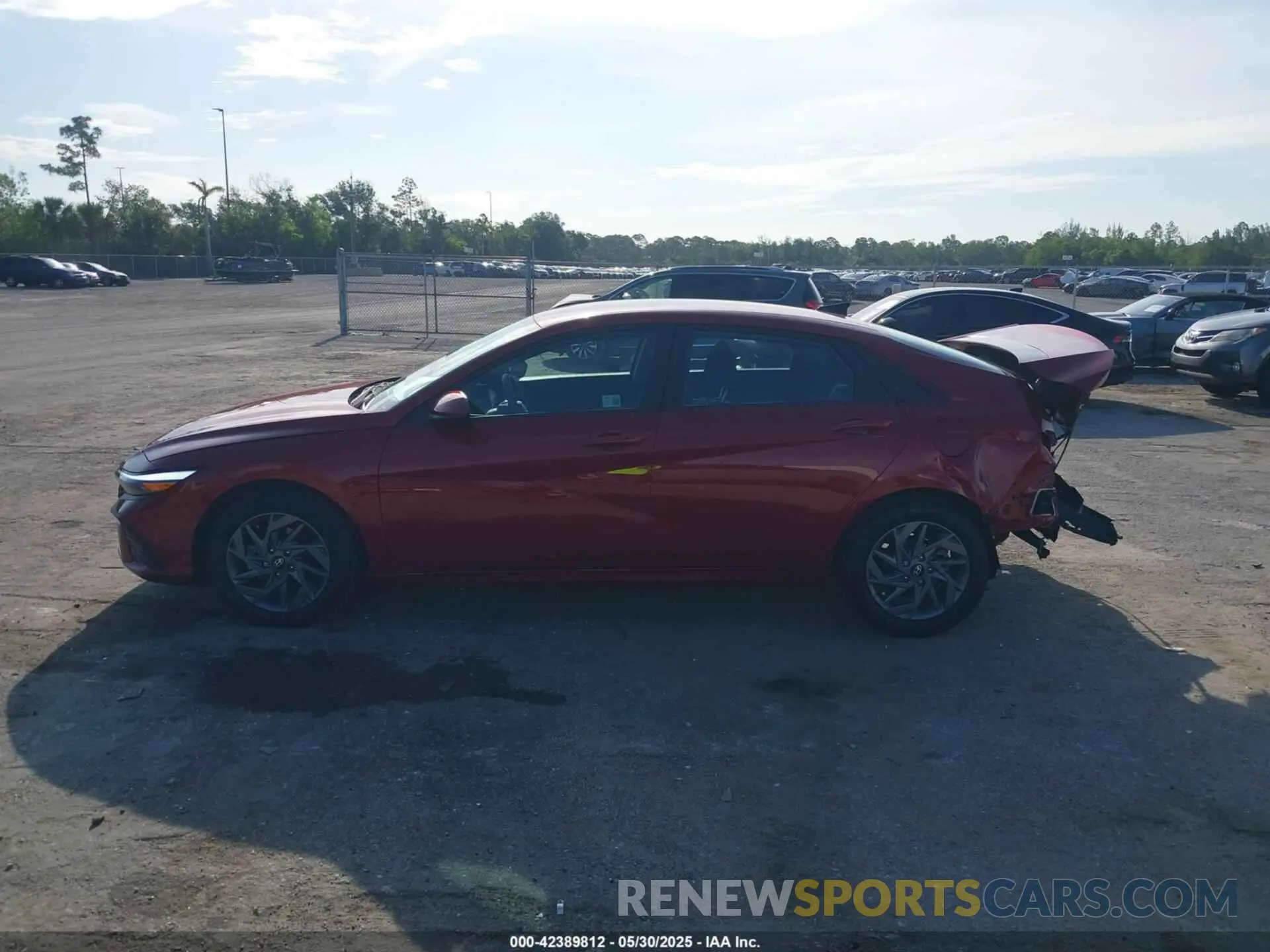 15 Photograph of a damaged car KMHLM4DG3RU771313 HYUNDAI ELANTRA 2024