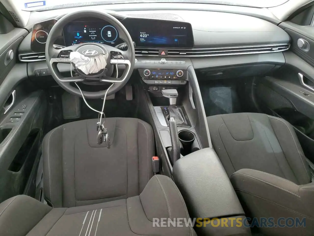 8 Photograph of a damaged car KMHLM4DG3RU795353 HYUNDAI ELANTRA 2024