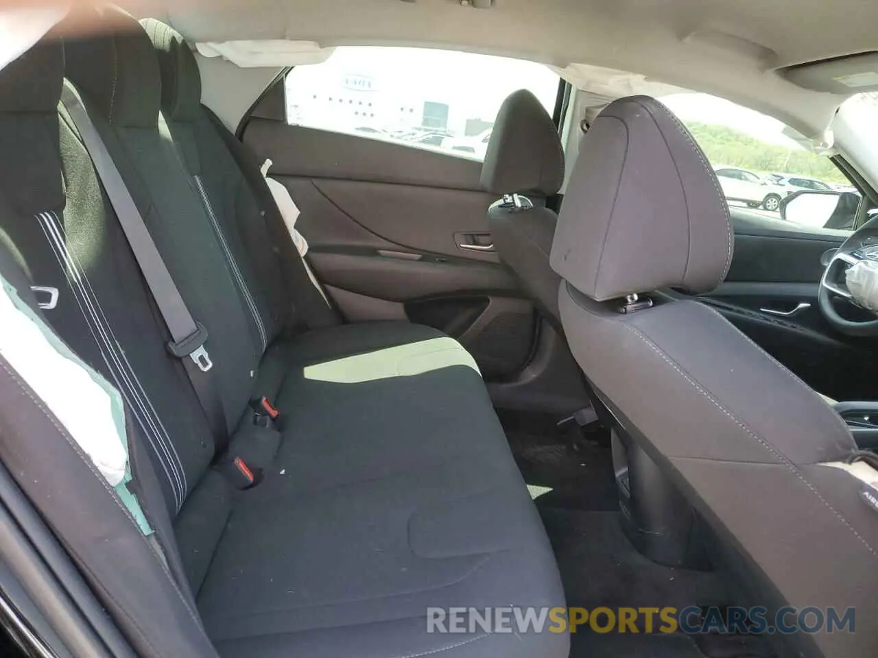 10 Photograph of a damaged car KMHLM4DG3RU813060 HYUNDAI ELANTRA 2024