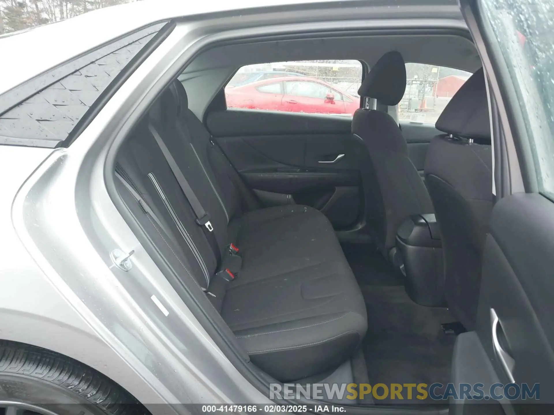 8 Photograph of a damaged car KMHLM4DG3RU836726 HYUNDAI ELANTRA 2024