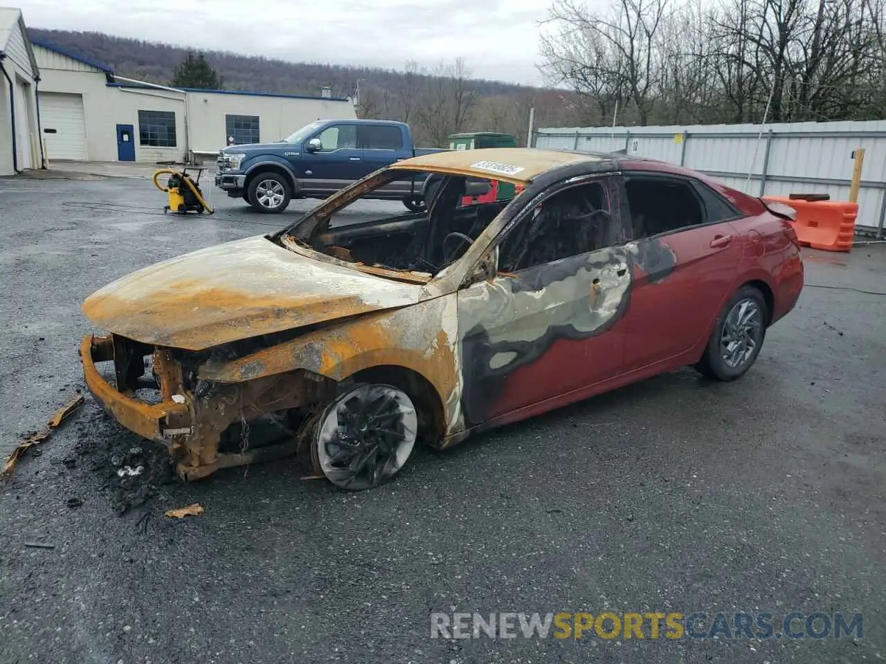1 Photograph of a damaged car KMHLM4DG3RU845359 HYUNDAI ELANTRA 2024