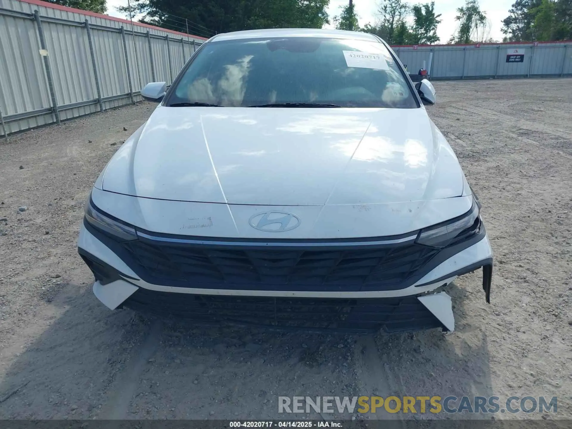 12 Photograph of a damaged car KMHLM4DG4RU642352 HYUNDAI ELANTRA 2024