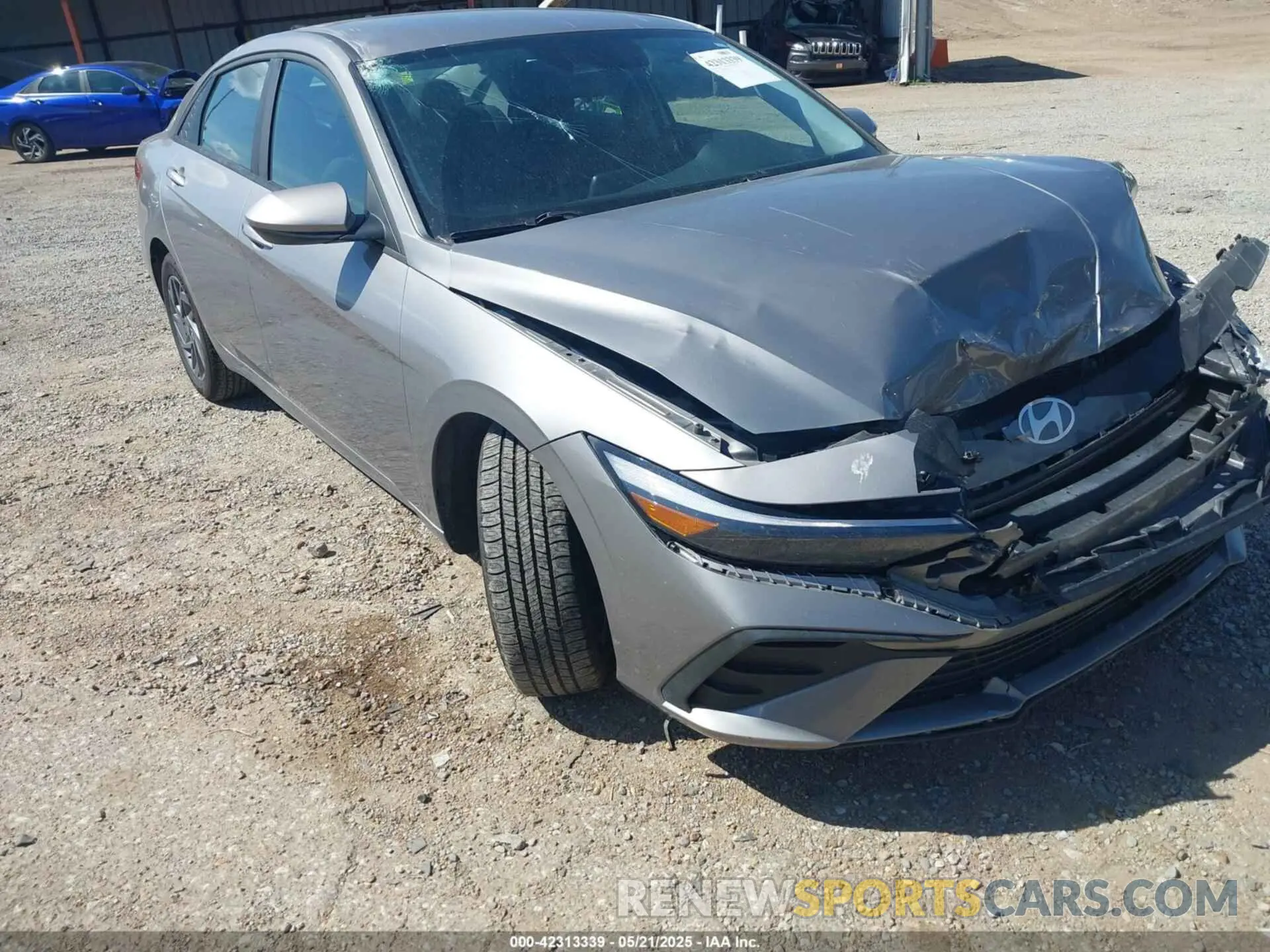 17 Photograph of a damaged car KMHLM4DG4RU650418 HYUNDAI ELANTRA 2024