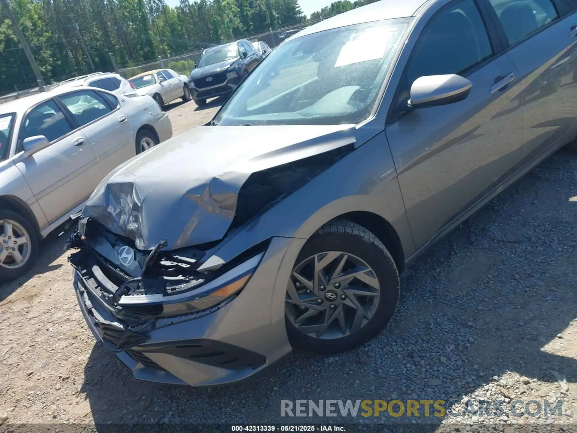 18 Photograph of a damaged car KMHLM4DG4RU650418 HYUNDAI ELANTRA 2024