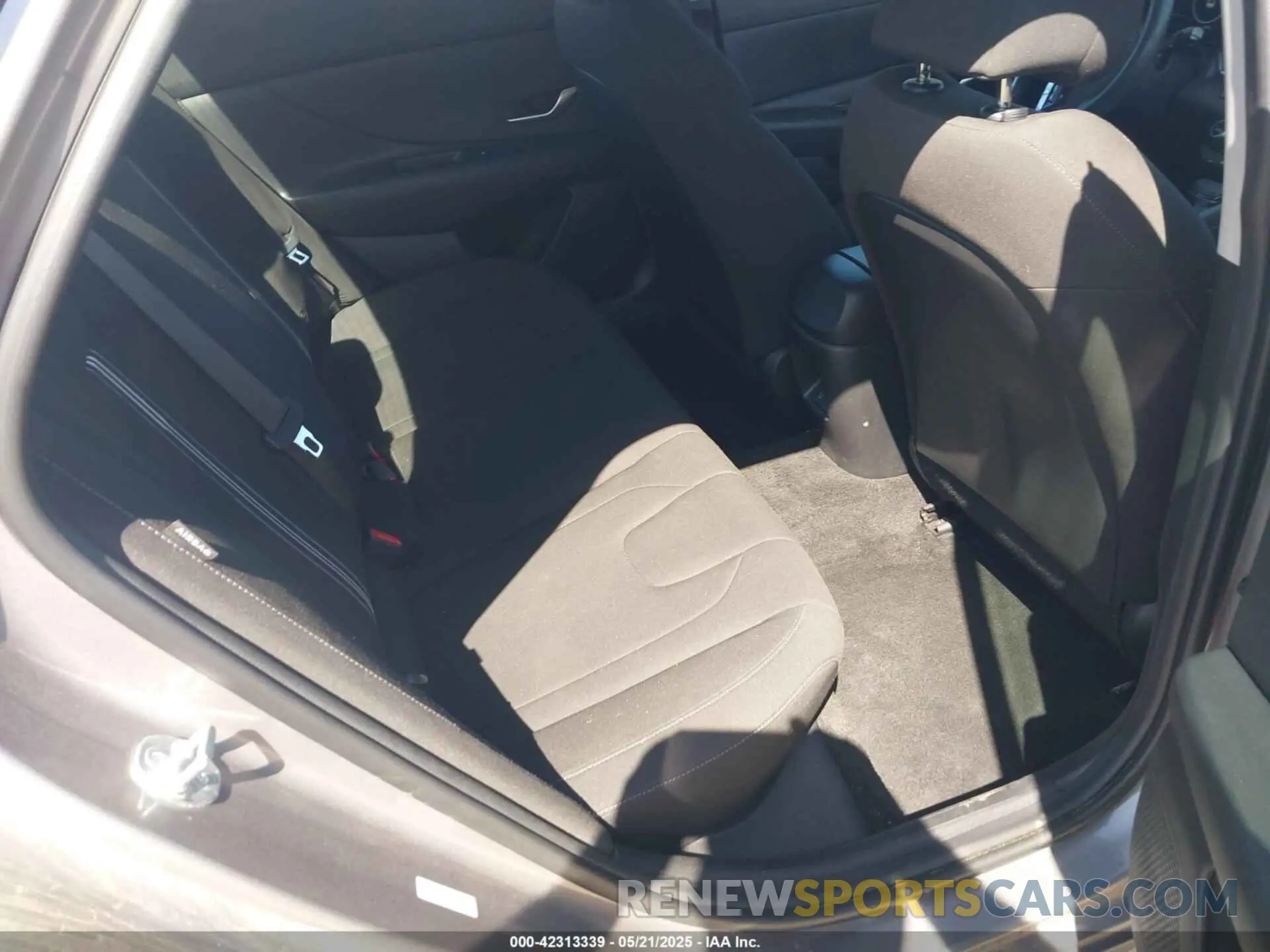 8 Photograph of a damaged car KMHLM4DG4RU650418 HYUNDAI ELANTRA 2024