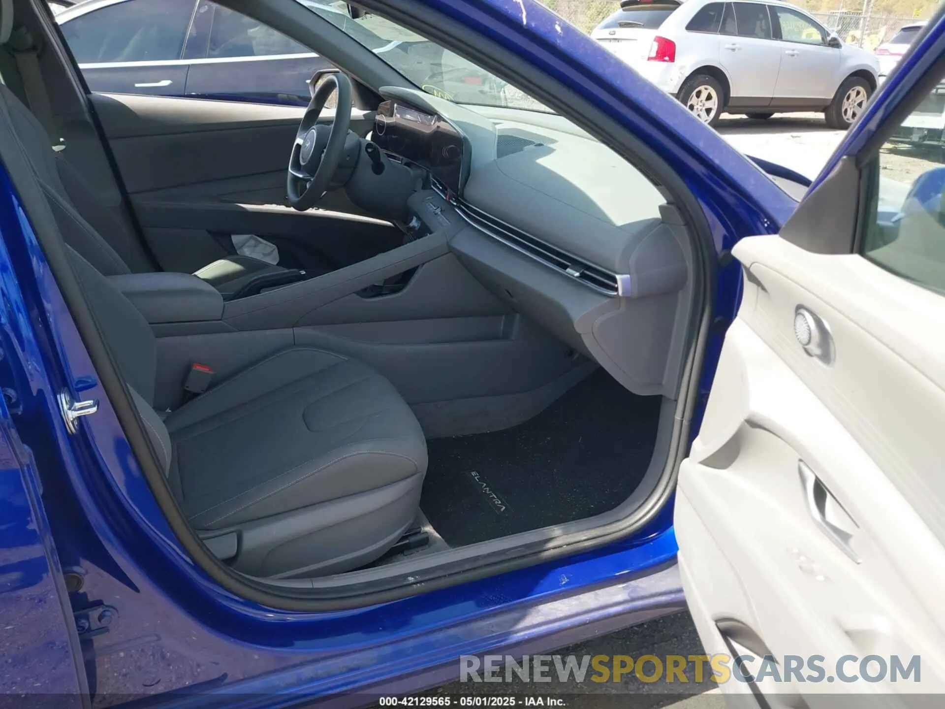 5 Photograph of a damaged car KMHLM4DG4RU686738 HYUNDAI ELANTRA 2024