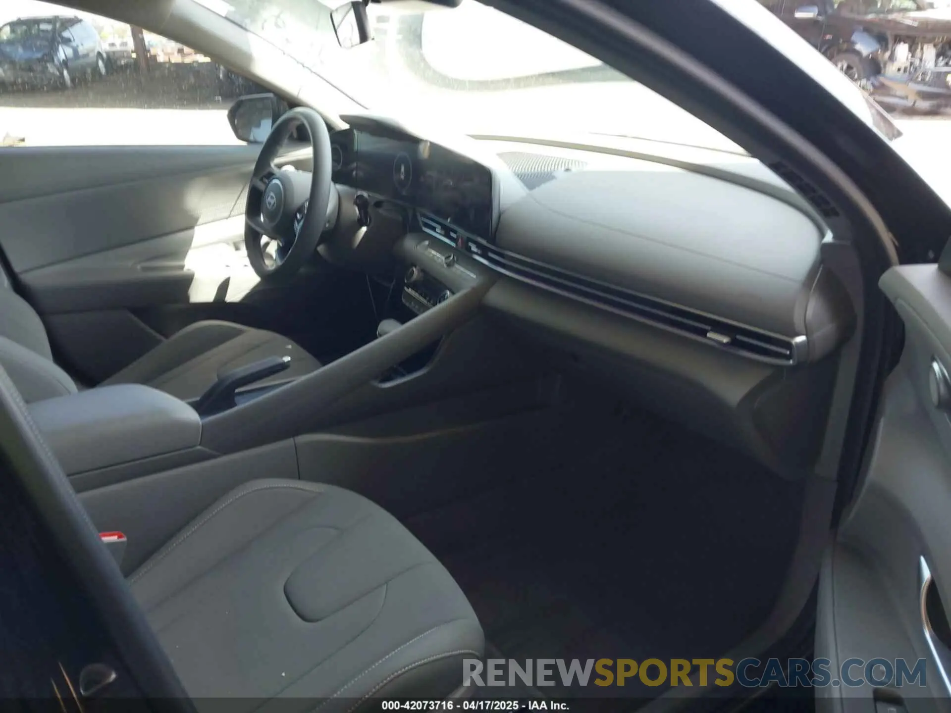 5 Photograph of a damaged car KMHLM4DG4RU696198 HYUNDAI ELANTRA 2024
