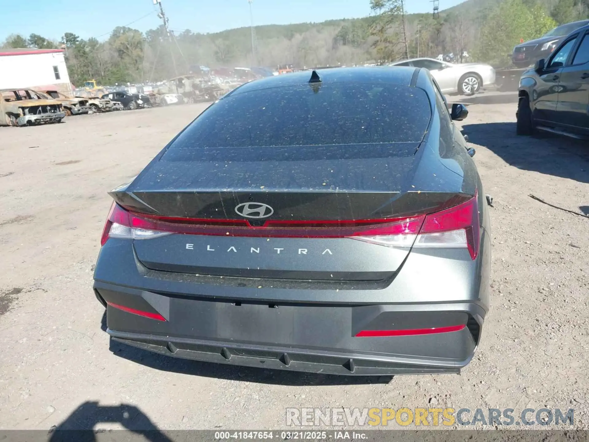 16 Photograph of a damaged car KMHLM4DG4RU707815 HYUNDAI ELANTRA 2024