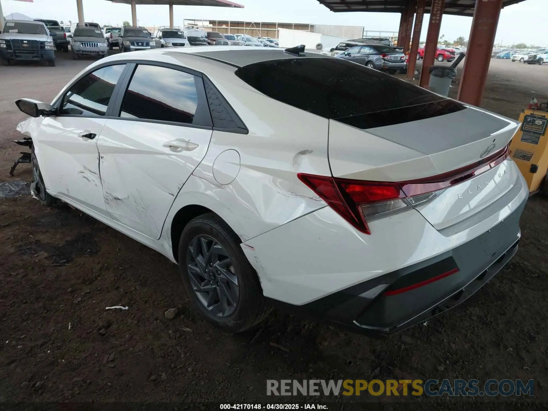 3 Photograph of a damaged car KMHLM4DG4RU779100 HYUNDAI ELANTRA 2024