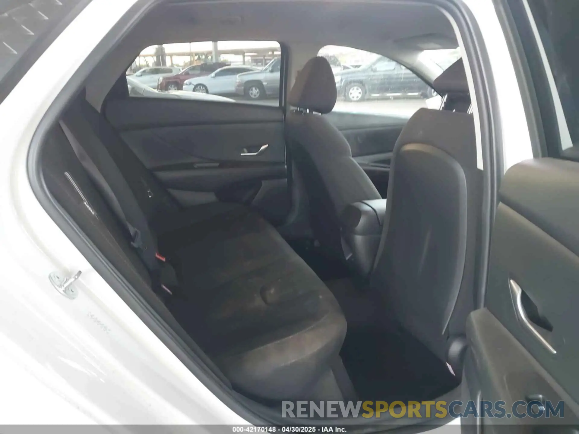 8 Photograph of a damaged car KMHLM4DG4RU779100 HYUNDAI ELANTRA 2024