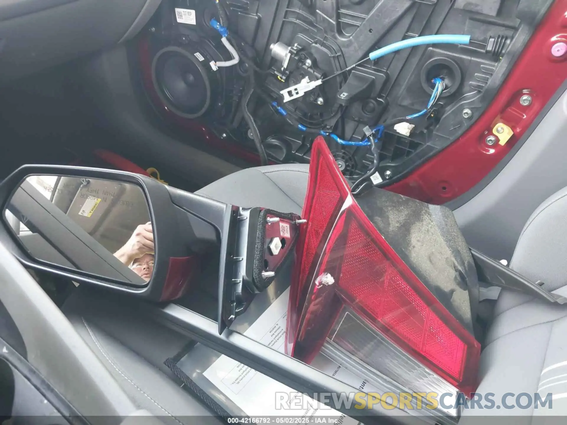 18 Photograph of a damaged car KMHLM4DG4RU798584 HYUNDAI ELANTRA 2024