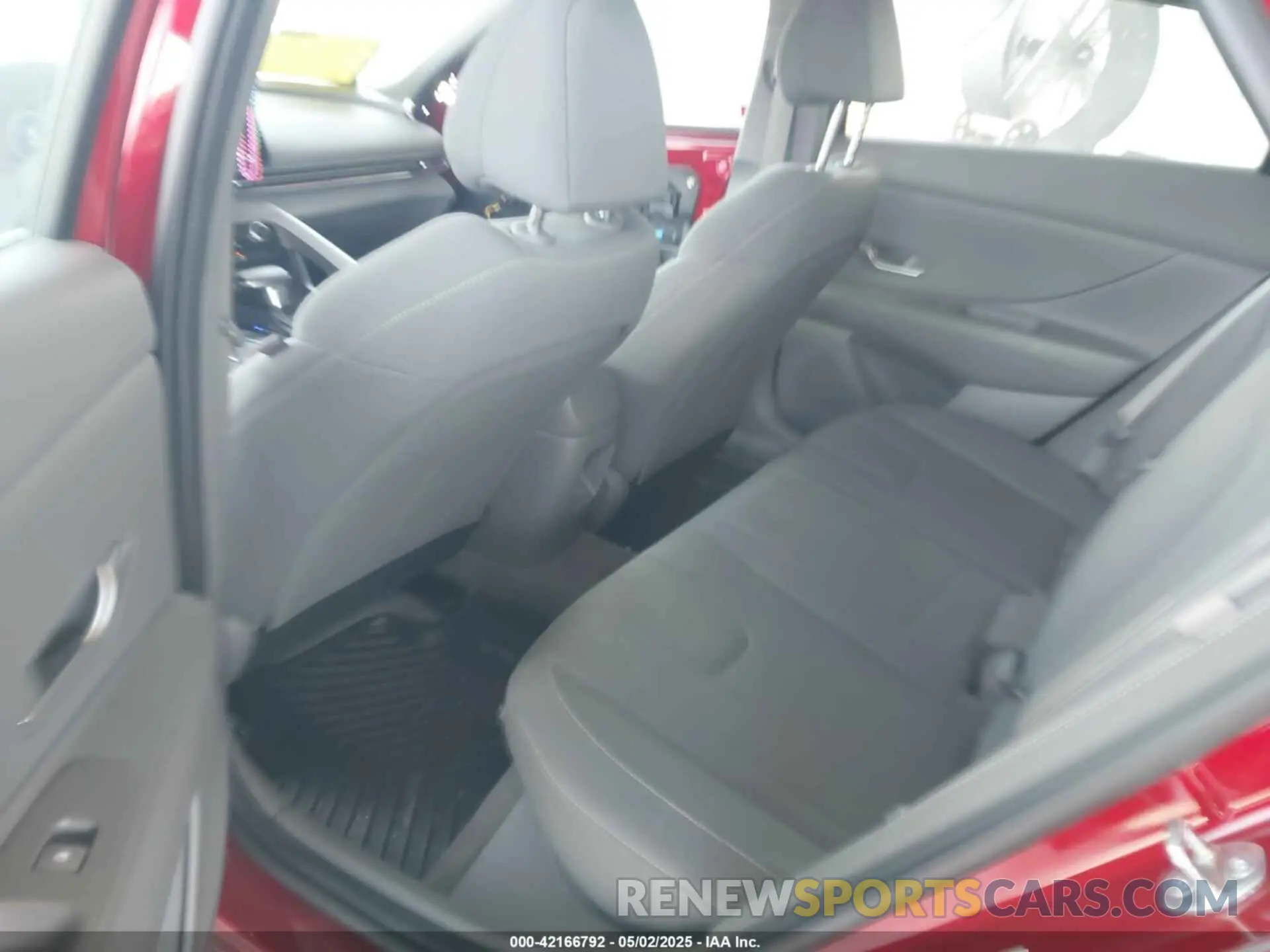 8 Photograph of a damaged car KMHLM4DG4RU798584 HYUNDAI ELANTRA 2024