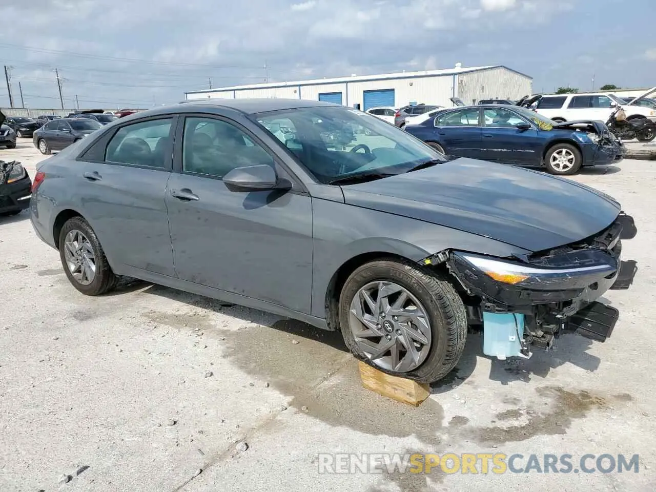 4 Photograph of a damaged car KMHLM4DG4RU828828 HYUNDAI ELANTRA 2024