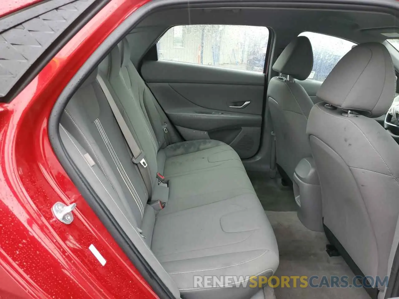 10 Photograph of a damaged car KMHLM4DG4RU829624 HYUNDAI ELANTRA 2024
