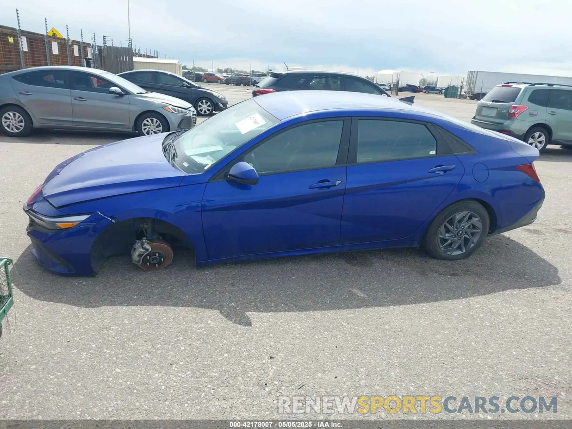 14 Photograph of a damaged car KMHLM4DG5RU639931 HYUNDAI ELANTRA 2024