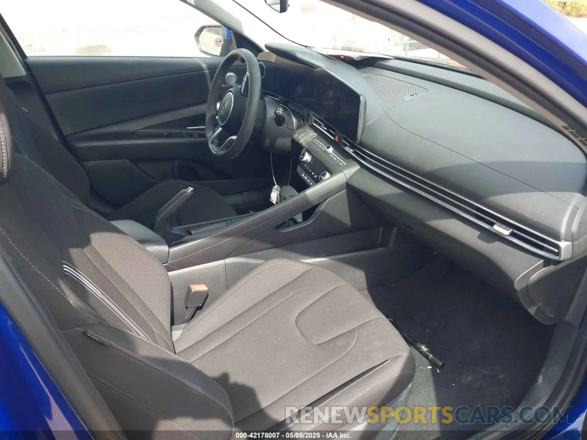 5 Photograph of a damaged car KMHLM4DG5RU639931 HYUNDAI ELANTRA 2024