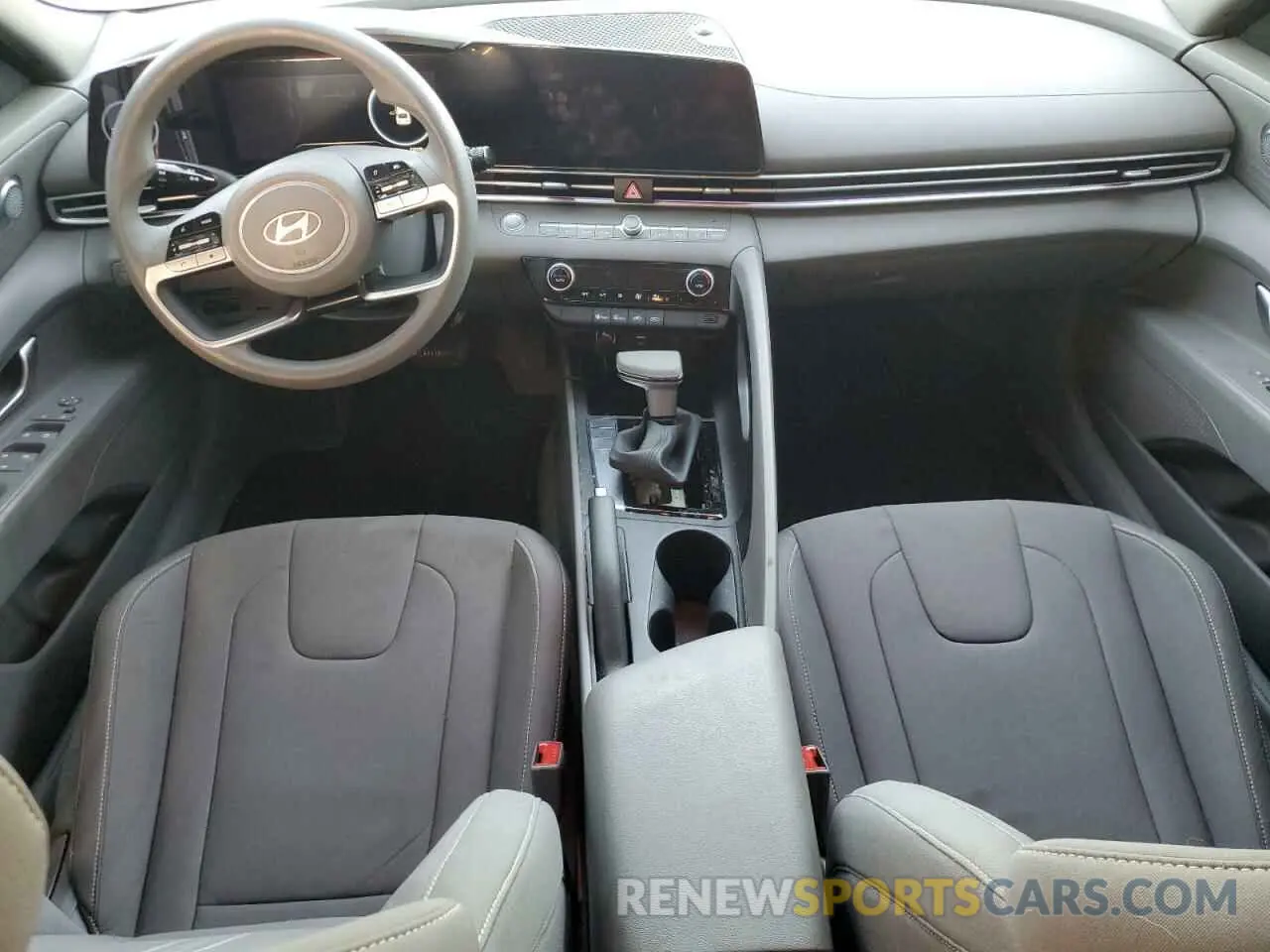 8 Photograph of a damaged car KMHLM4DG5RU656860 HYUNDAI ELANTRA 2024