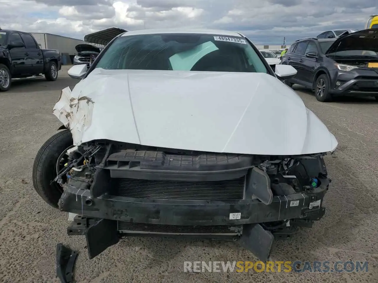 5 Photograph of a damaged car KMHLM4DG5RU755078 HYUNDAI ELANTRA 2024